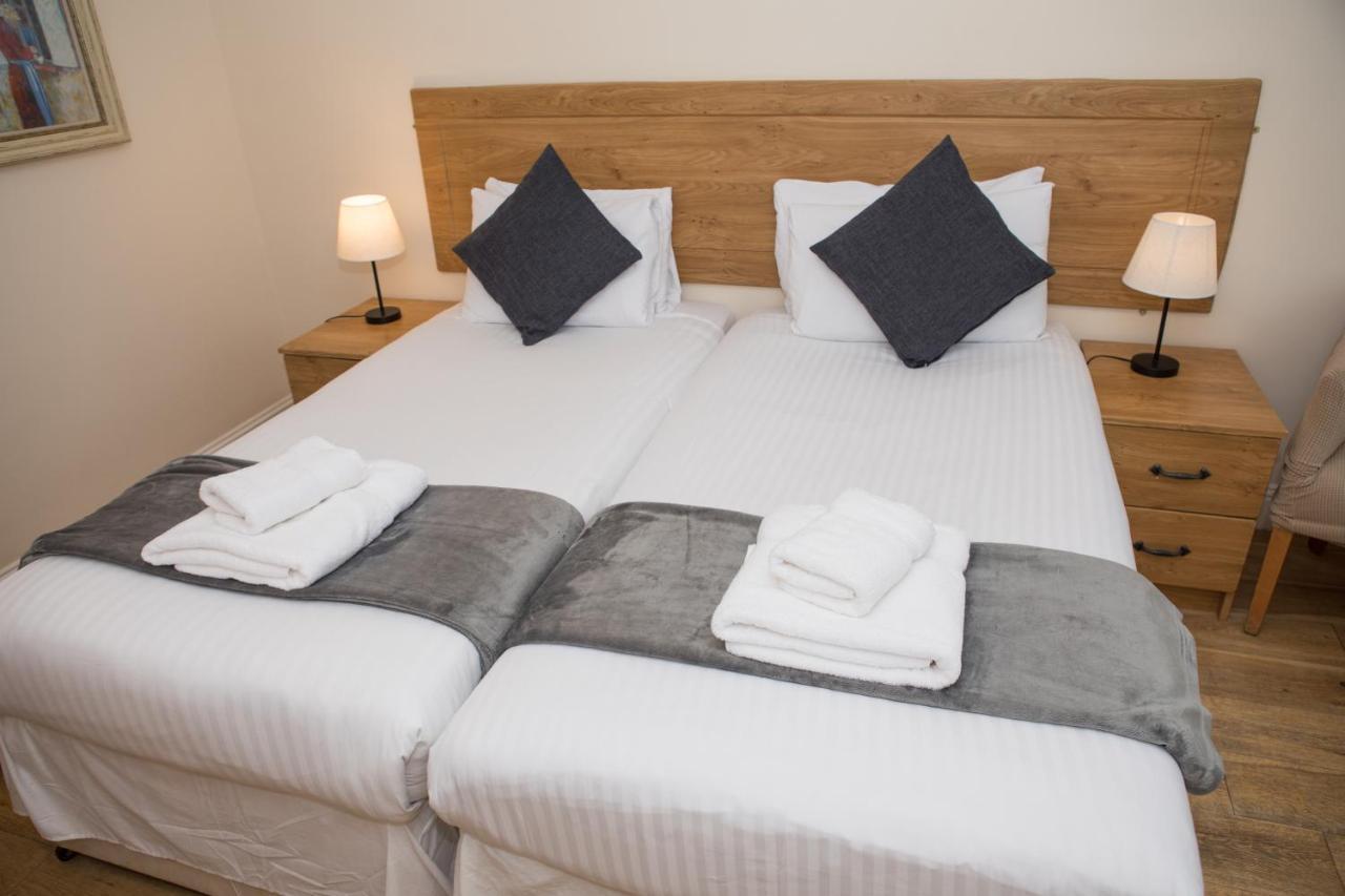 Auchendennan Farm Self Catering Cottages Balloch Eksteriør billede