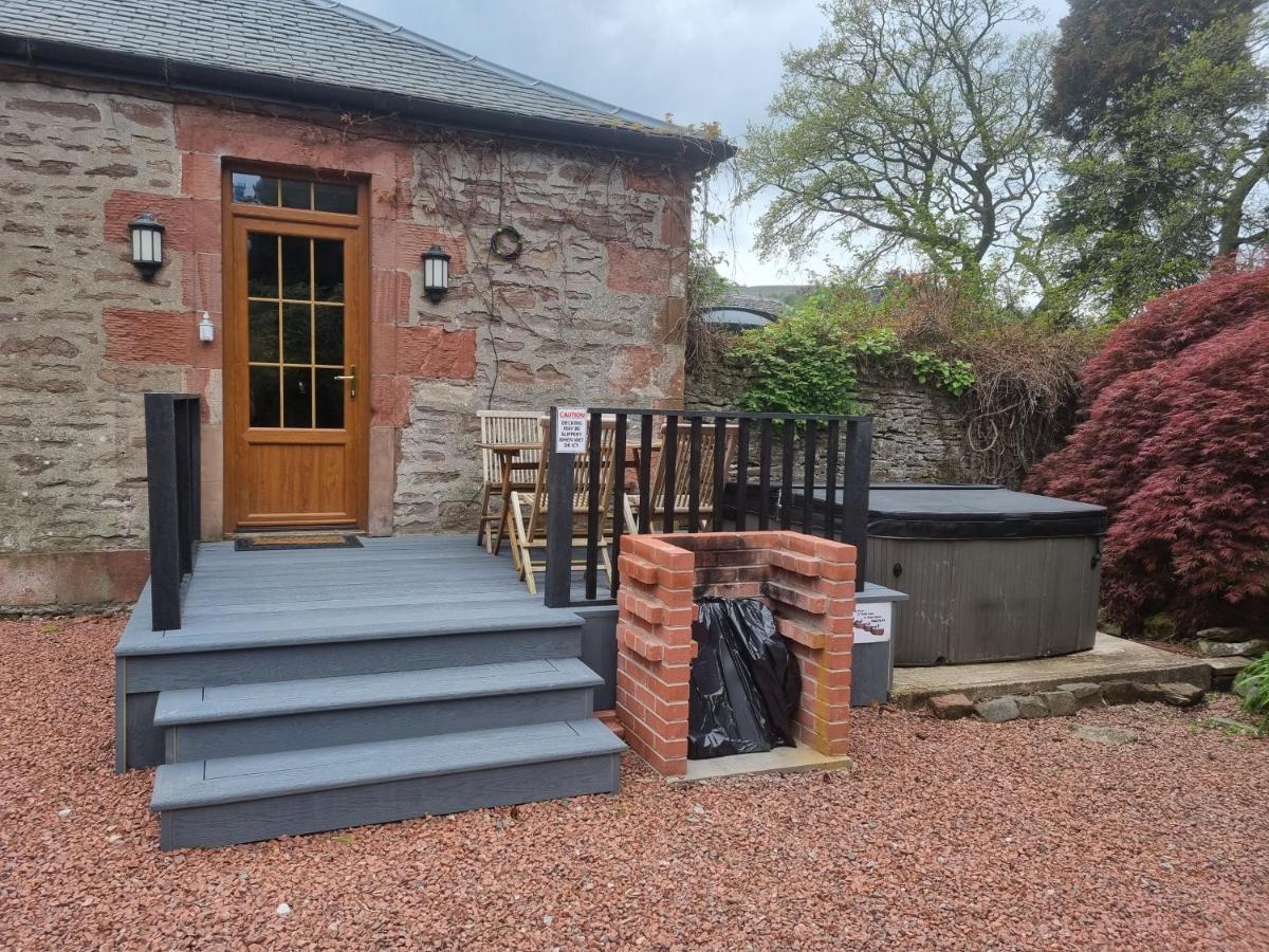 Auchendennan Farm Self Catering Cottages Balloch Eksteriør billede