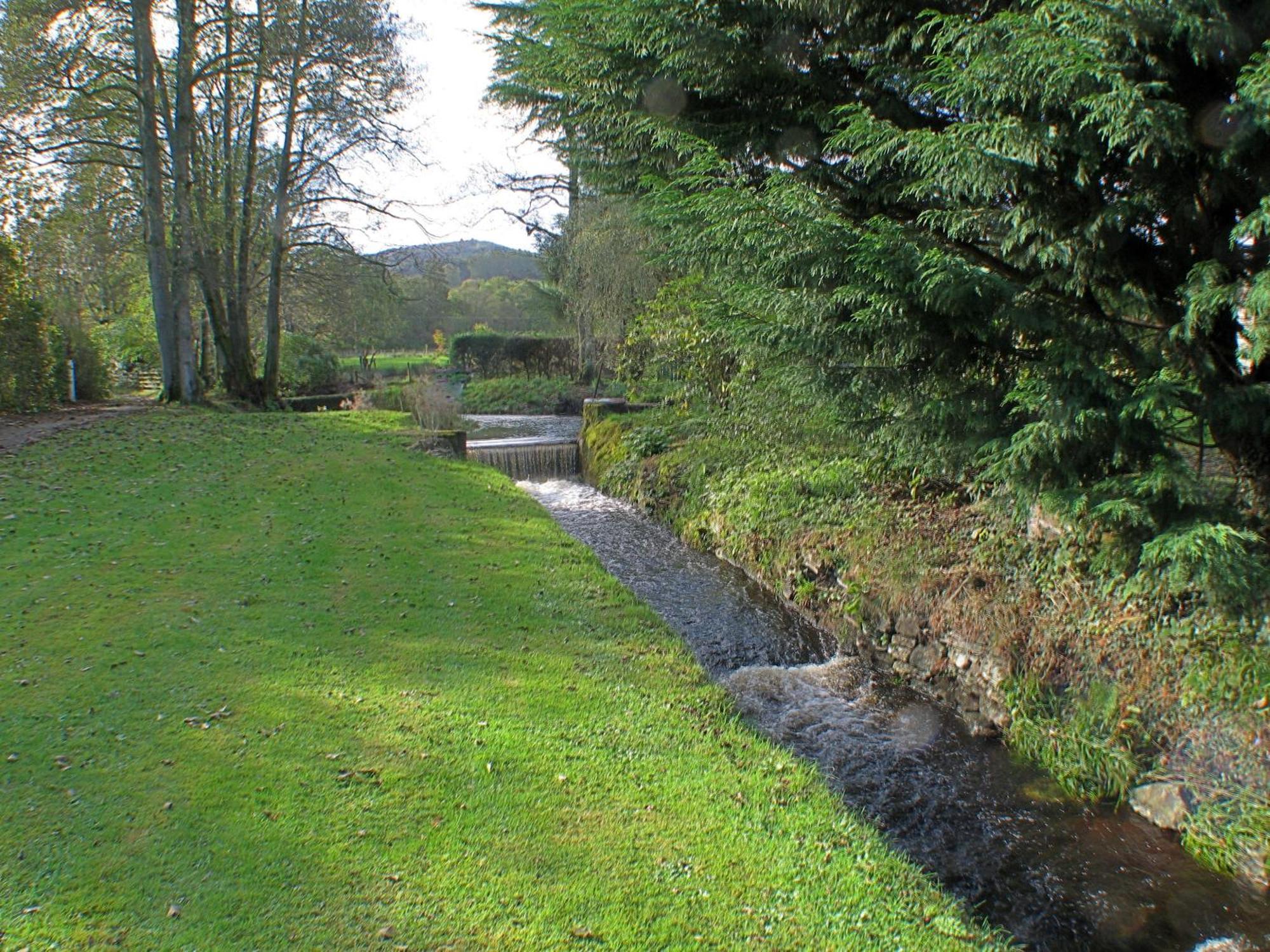 Auchendennan Farm Self Catering Cottages Balloch Værelse billede