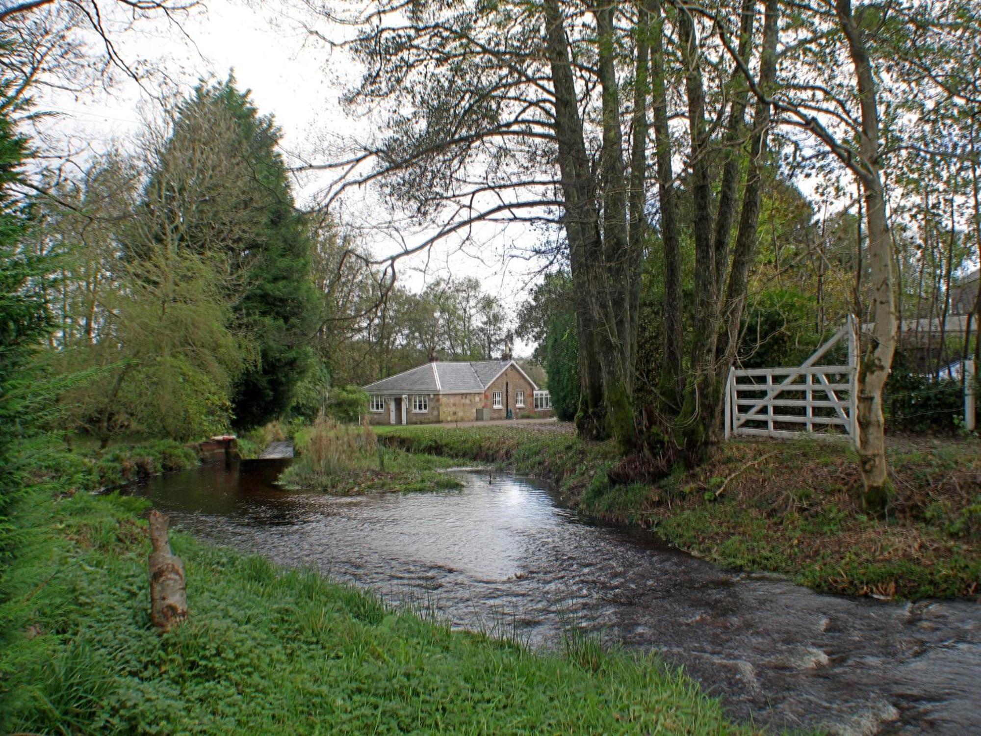 Auchendennan Farm Self Catering Cottages Balloch Værelse billede